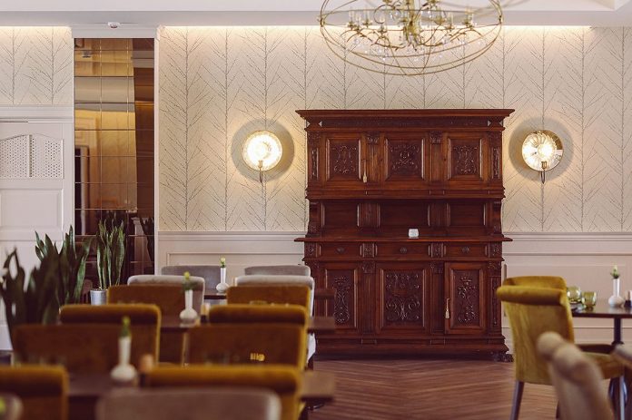 Restaurant Savarin Bacau