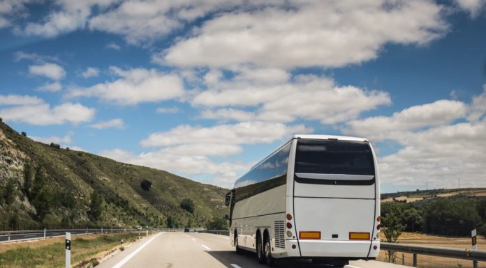 Esti din Bacau si pleci in Spania la munca? Afla cum poti ajunge in cel mai scurt timp la destinatie! Esti din Bacau si pleci in Spania la munca Afla cum poti ajunge in cel mai scurt timp la destinatie!