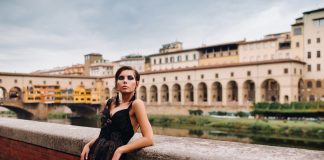 Iata CUM poti sa-i aduci un SUFLU NOU rochiei preferate! Iata CUM poti sa-i aduci un SUFLU NOU rochiei preferate!