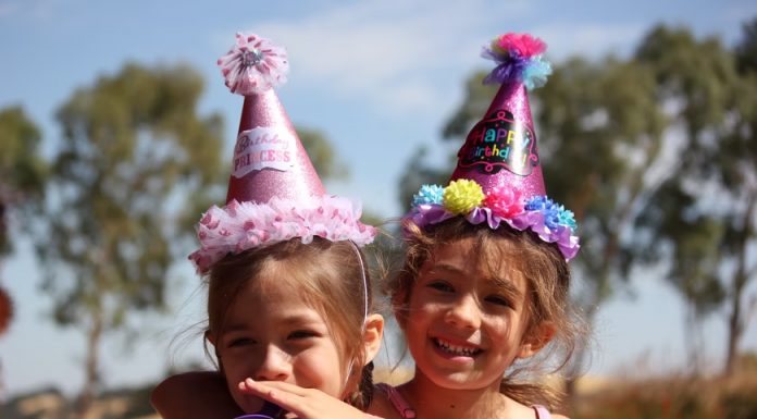 Petrecere de ziua celui mic: 5 accesorii pe placul piticilor Petrecere de ziua celui mic: 5 accesorii pe placul piticilor