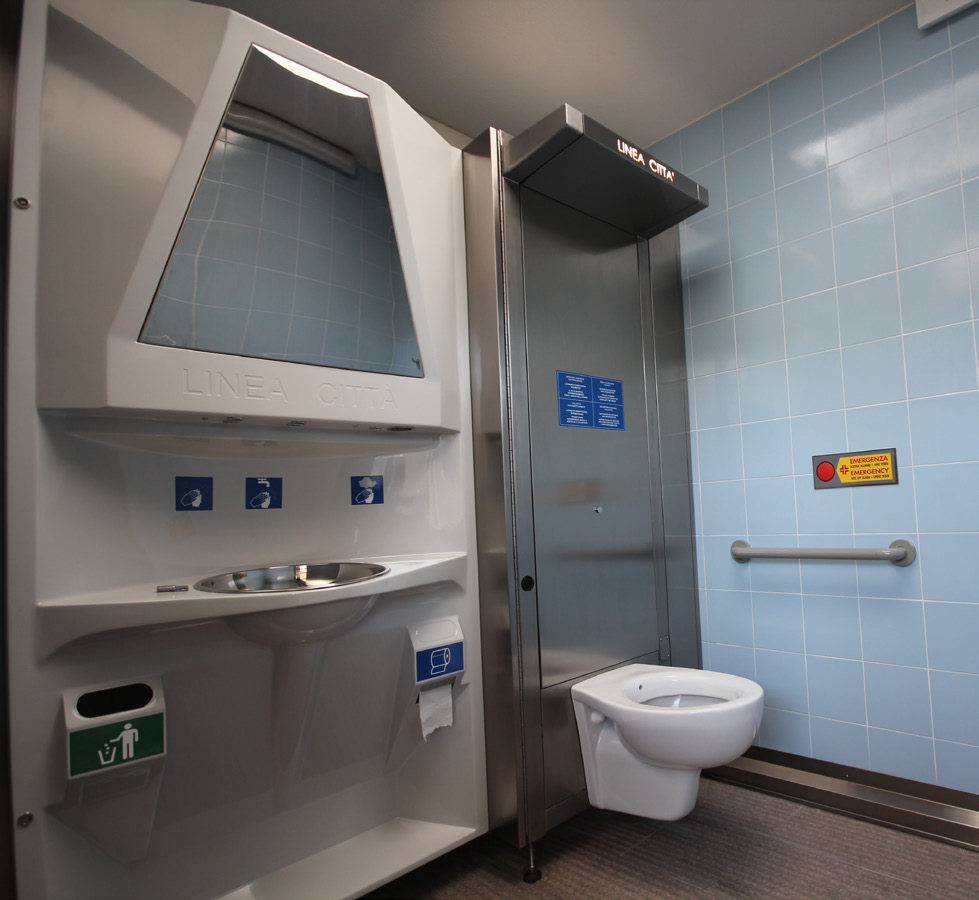 Toalete publice automate Bacau - interior