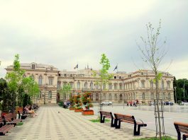 Bacău: un oraș cu o istorie bogată și o cultură vibrantă Bacău: un oraș cu o istorie bogată și o cultură vibrantă