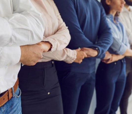 Unde şi de ce să verifici firmele înainte de a te angaja Unde şi de ce să verifici firmele înainte de a te angaja