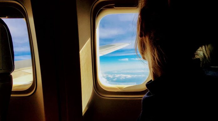 Aviația românească se reinventează: provocări și direcții strategice Aviația românească se reinventează provocări și direcții strategice